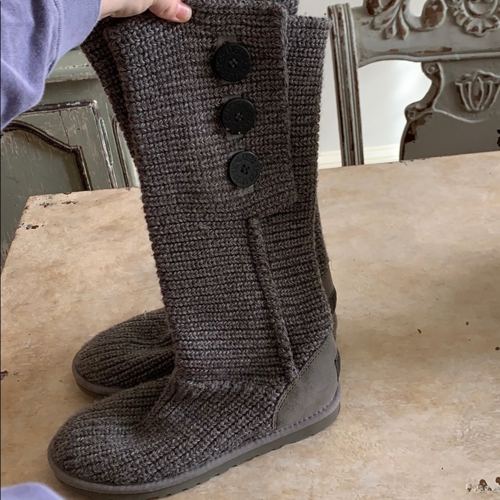 Ugg sweater boots